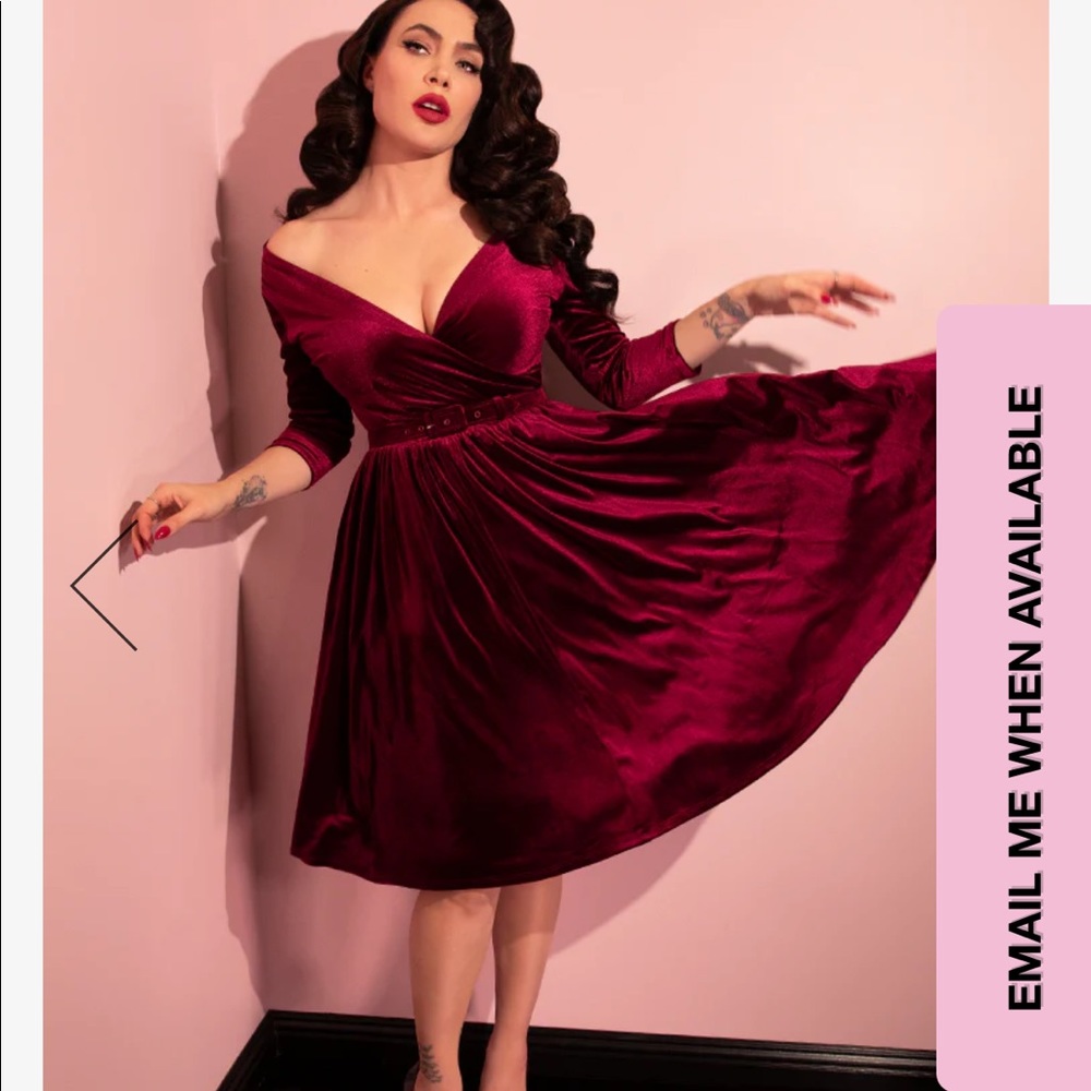 VIXEN MICHELINE PITT RASPBERRY VELVET ALLURE DRESS